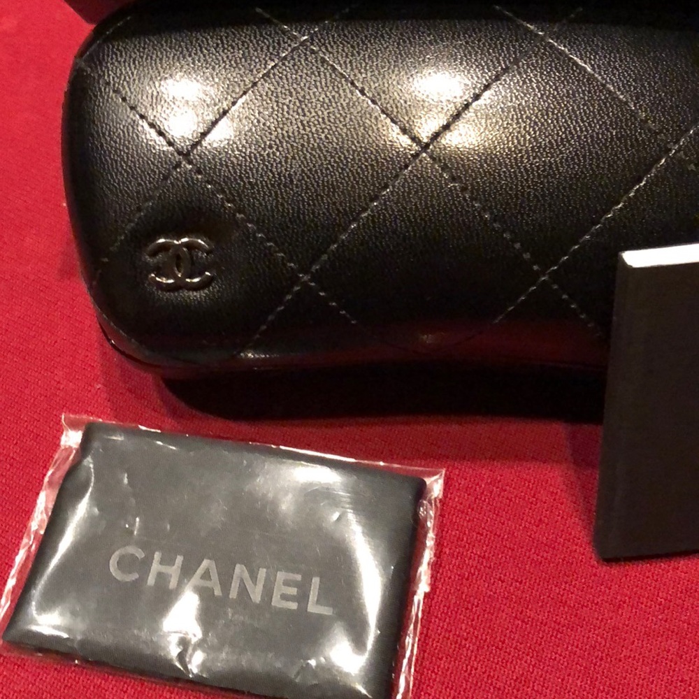CHANEL Quilted Sunglass Eyeglass Case Authentic - Picture 2 of 6
